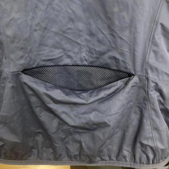 Women’s The North Face Dirt Track Jacket – Medium – Zip-Off Sleeves - Cycling - Picture 14 of 15